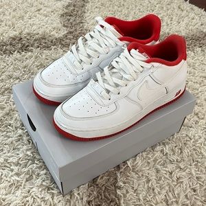 WHITE & RED TRIM AIRFORCES!